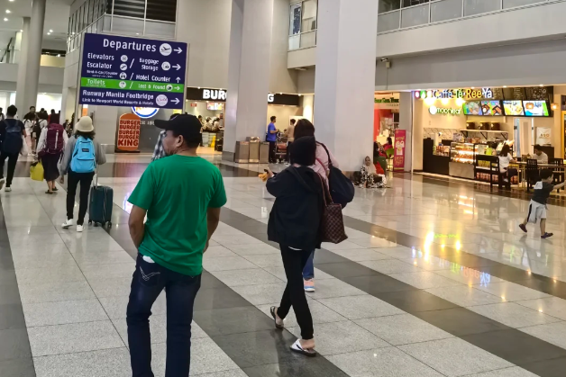 菲律賓入境被海關(guān)攔該怎么做(后果嚴不嚴重)